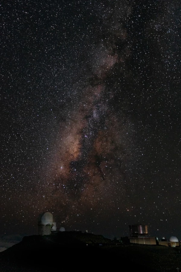 El cielo nocturno en el parque nacional de Haleakalā